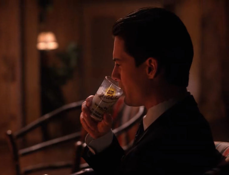 Twin Peaks Prop – Dale Cooper’s Milk Glass