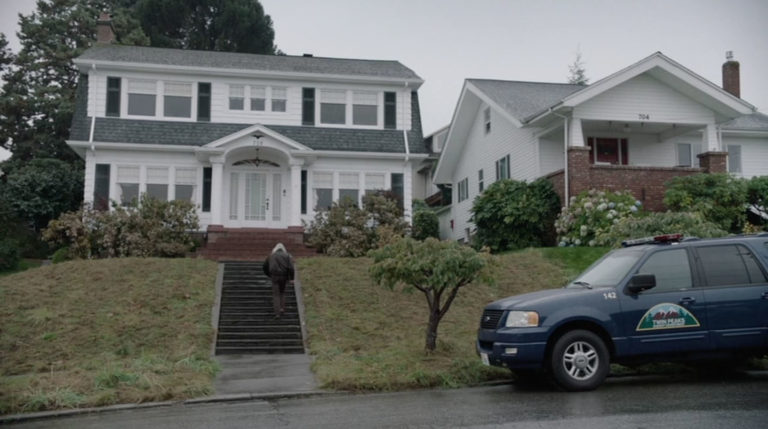 Setting the Stage – Palmer House Exterior in Season 3