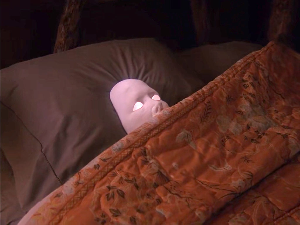 Death Mask in a bed