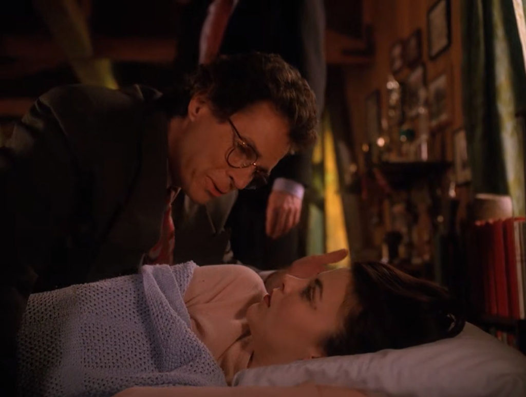 Ben Horne speaking with Audrey Horne