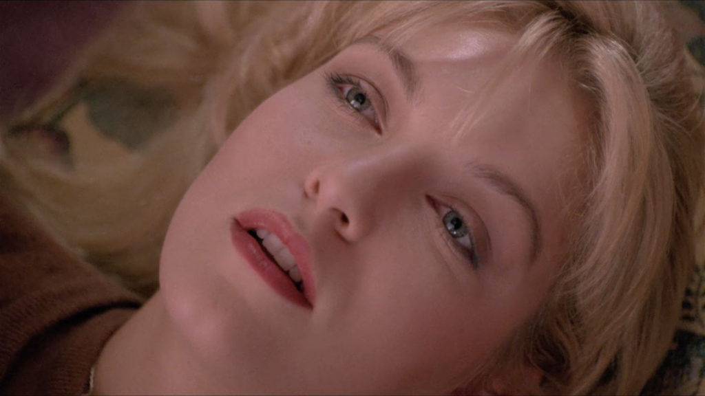 Close up of Laura Palmer's face