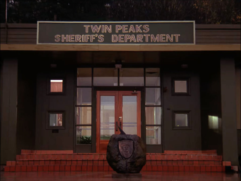 Exterior of Twin Peaks Sheriff's Department