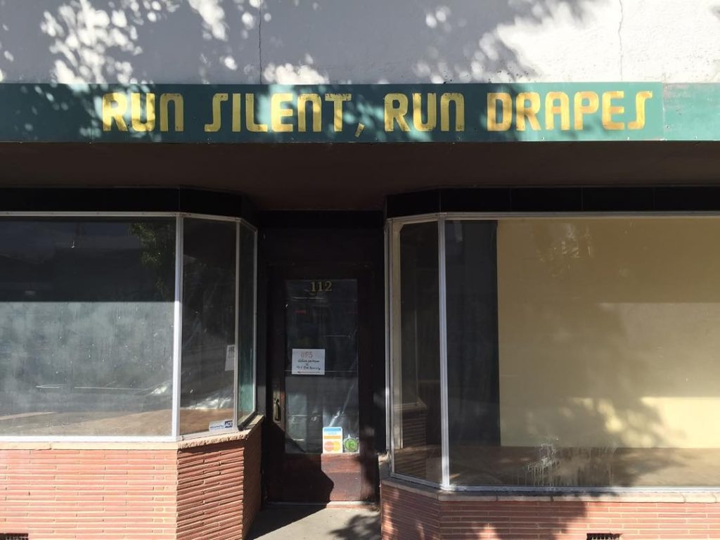 Run Silent, Run Drapes
