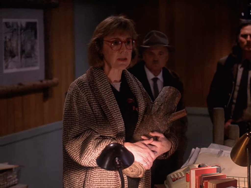 The Log Lady in Episode 2022