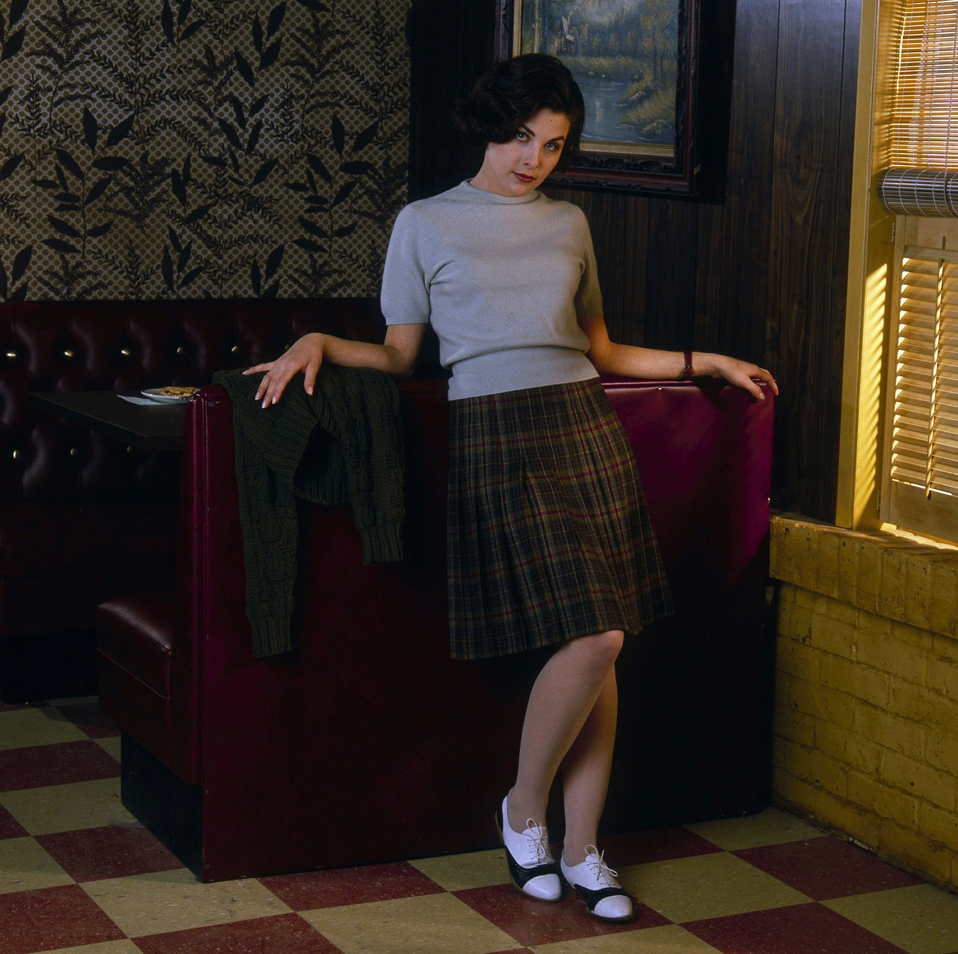 Twin Peaks' Fashion — How to Dress As Your Favorite David Lynch Ladies,  From Laura Palmer To Audrey Horne