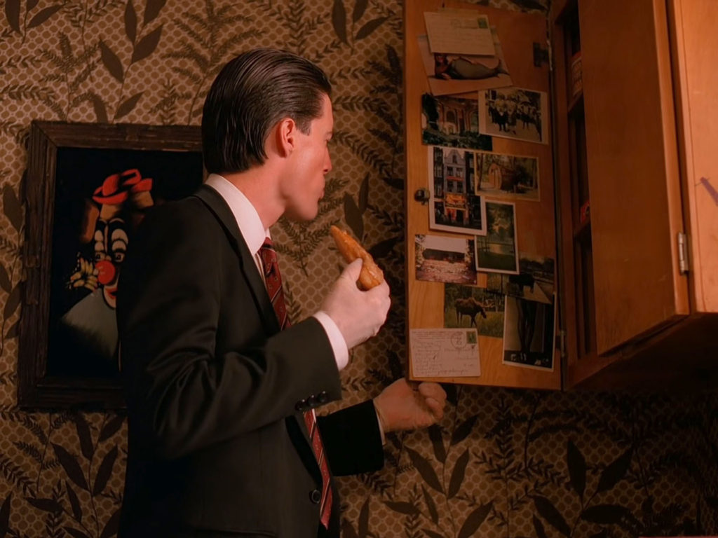 Agent Cooper in Jacques's Apartment