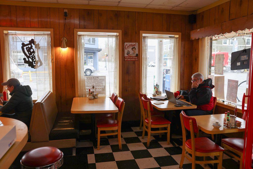 Interior of Twede's Cafe