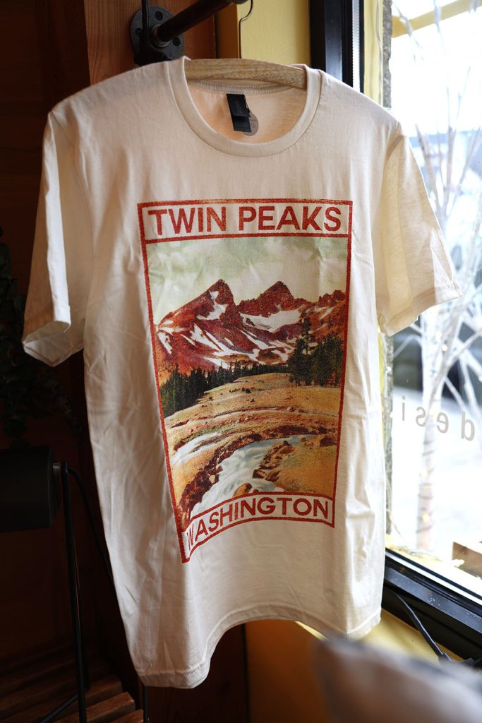 Twin Peaks t-shirt