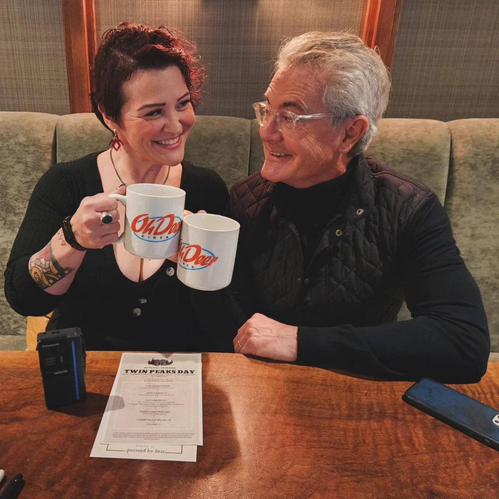 Alexandrea Cyril Neill and Kyle MacLachlan holding coffee mugs