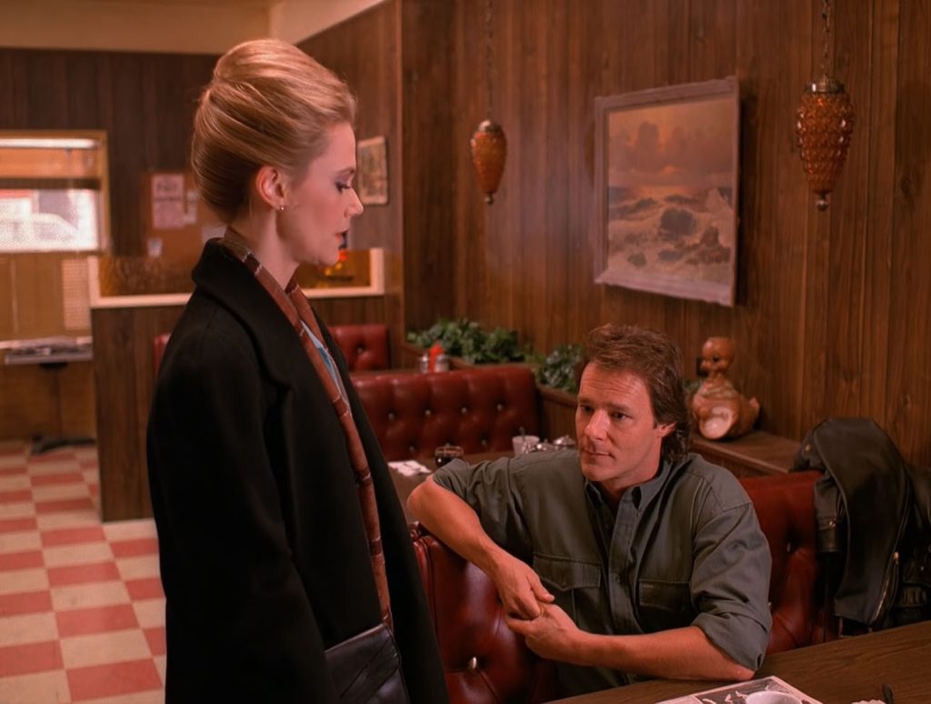 Hank and Norma Jennings in the Double R Diner