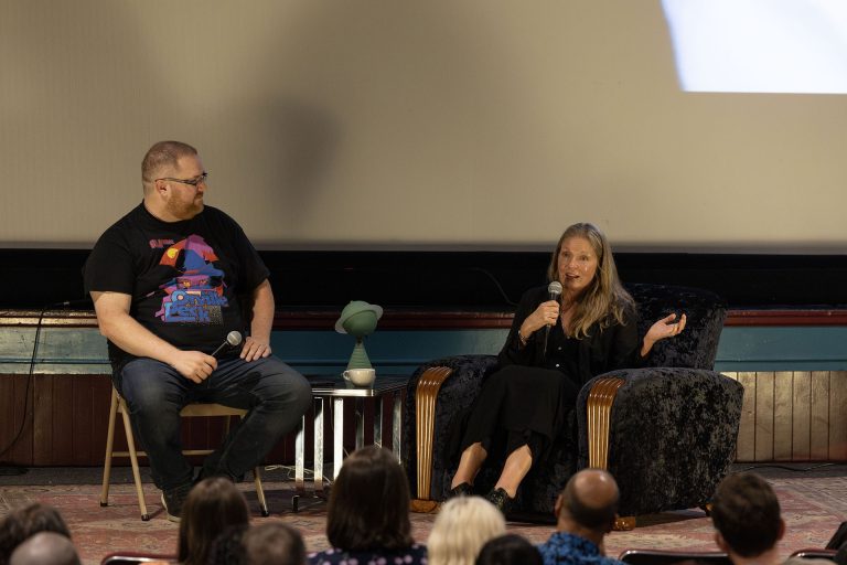 Sheryl Lee on stage in front of a theatre audience