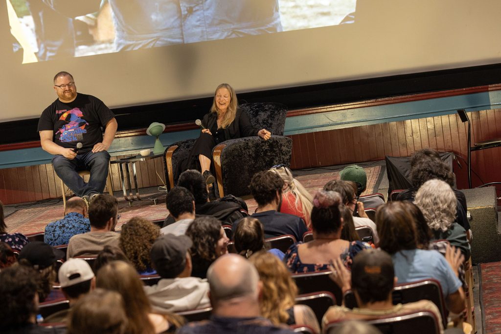 Sheryl Lee on stage in front of a theatre audience