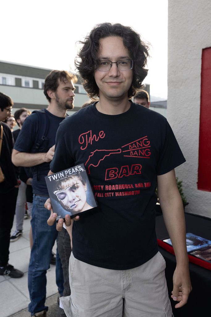 Twin Peaks fan holding Blu-ray set