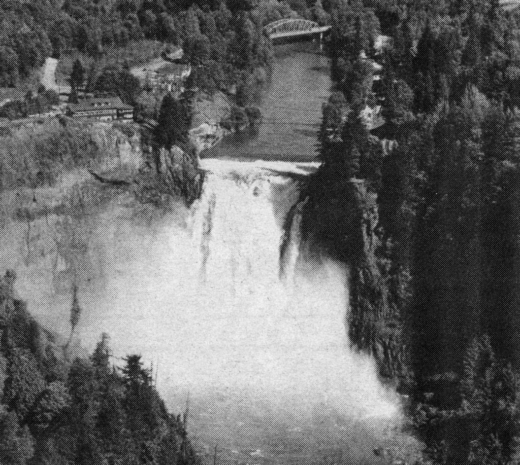 Snoqualmie Falls