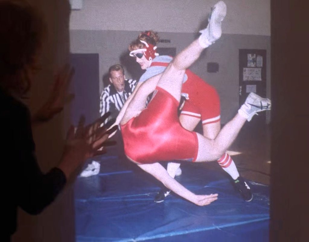 Nadine Hurley wrestiling