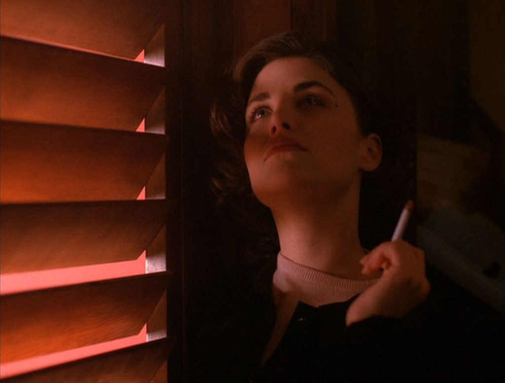 Audrey Horne smoking in a closet