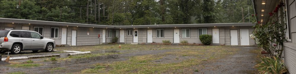 Courtyard of Mt. Si Motel