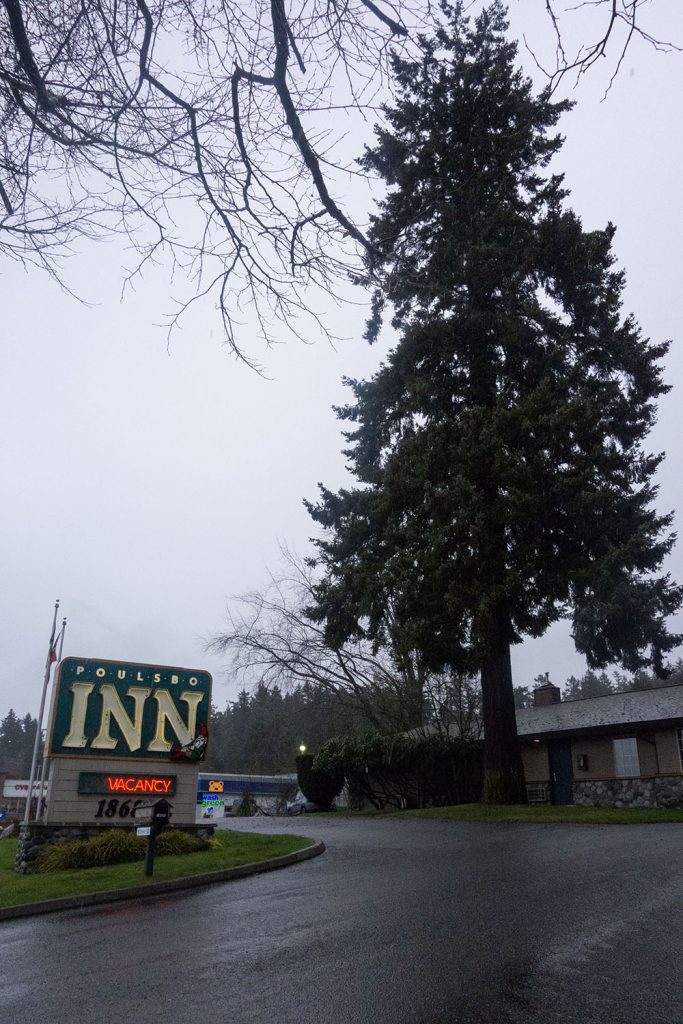 Exterior of Poulsbo Inn