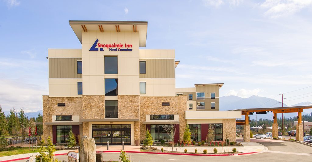 Exterior of Snoqualmie Inn By Hotel America