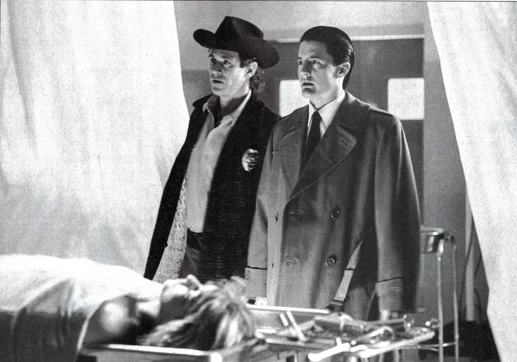 Sheriff Truman and Special Agent Dale Cooper in the Twin Peaks morgue