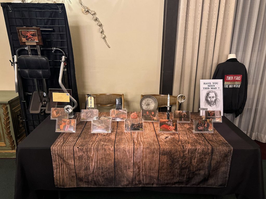 Table with Twin Peaks props