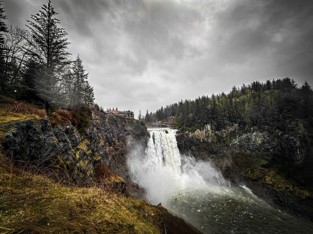 Salish Lodge & Spa perched above Snoqualmie Falls