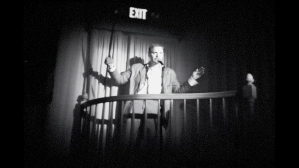 Richard Green at the Magician at The North Bend Theatre
