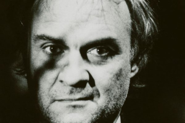 Windom Earle played by Kenneth Welsh