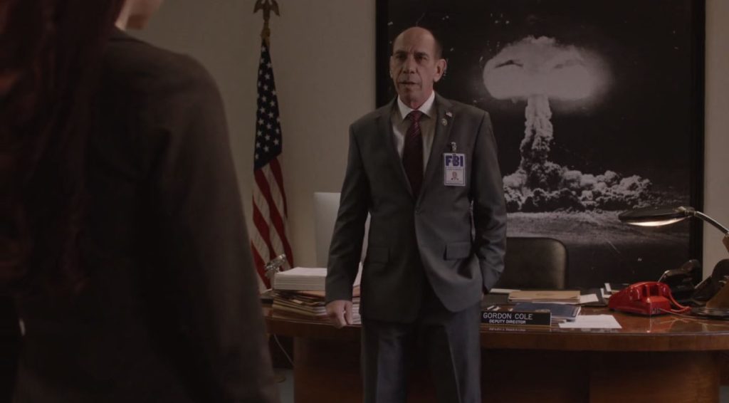 Albert Rosenfield speaking to Tammy in Gordon Cole's office