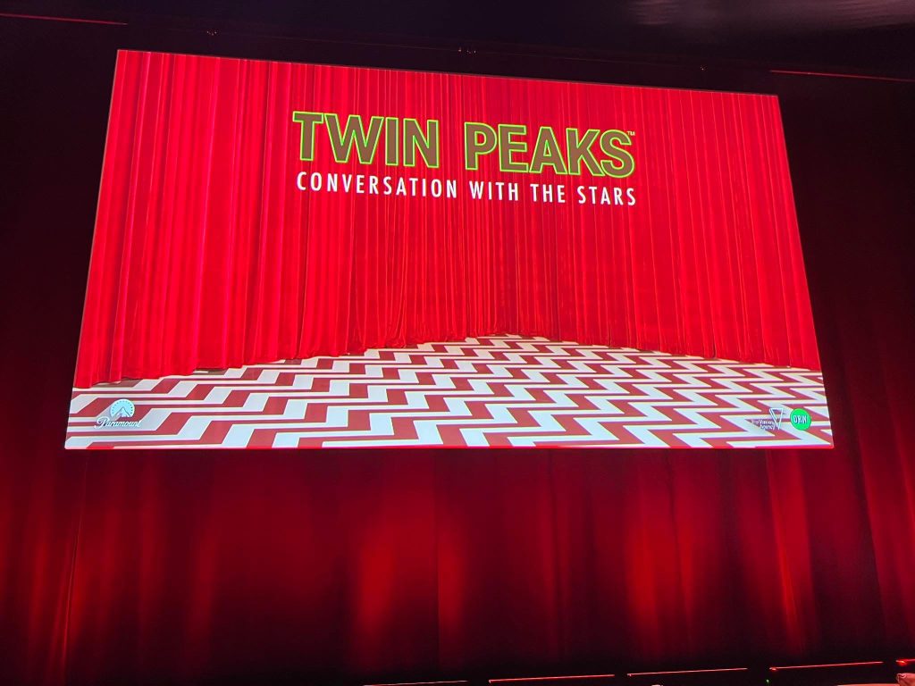 Twin Peaks Conversation With The stars Logo