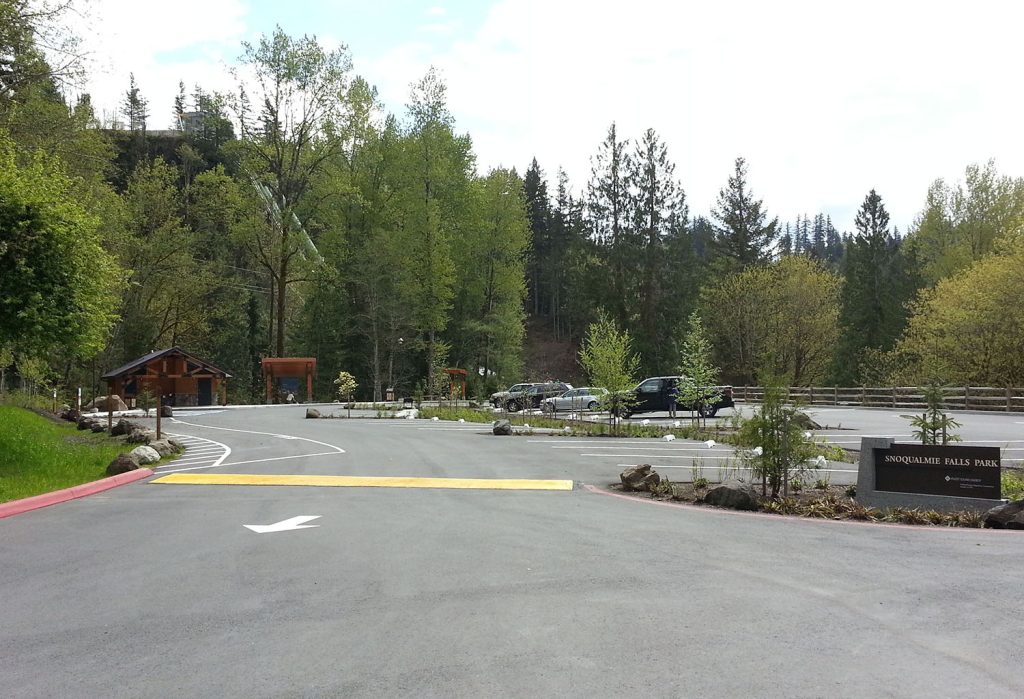 Lower Lot of Snoqualmie Falls Observation Point