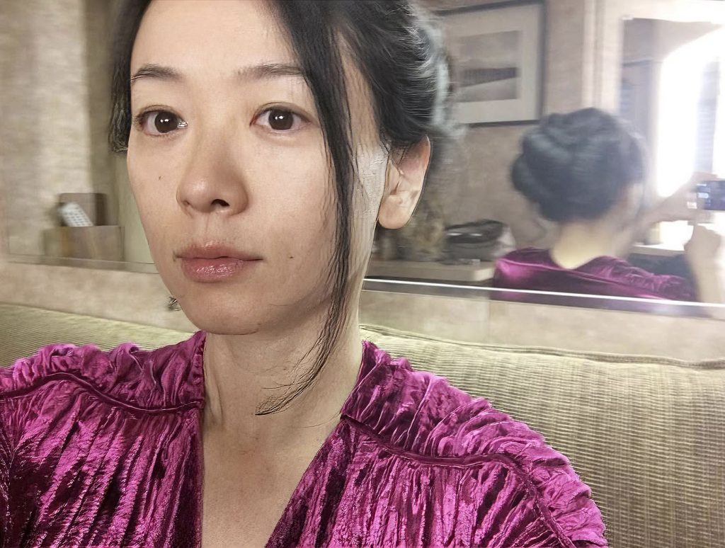 Nae Yuuki in her trailer during filming for Twin Peaks: The Return