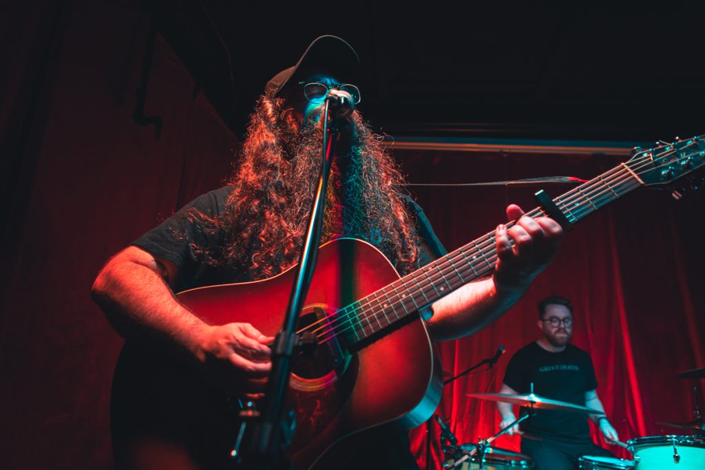 Vinnie Guidera playing guitar