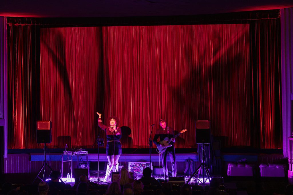 Lady K and Dusty Highway on stage at the North Bend Theatre