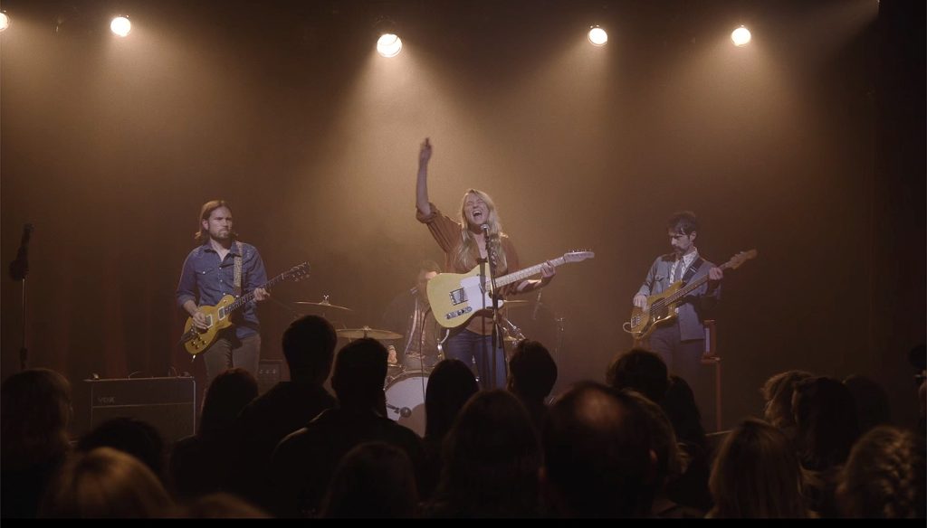 Lissie performing at The Roadhouse in Twin Peaks