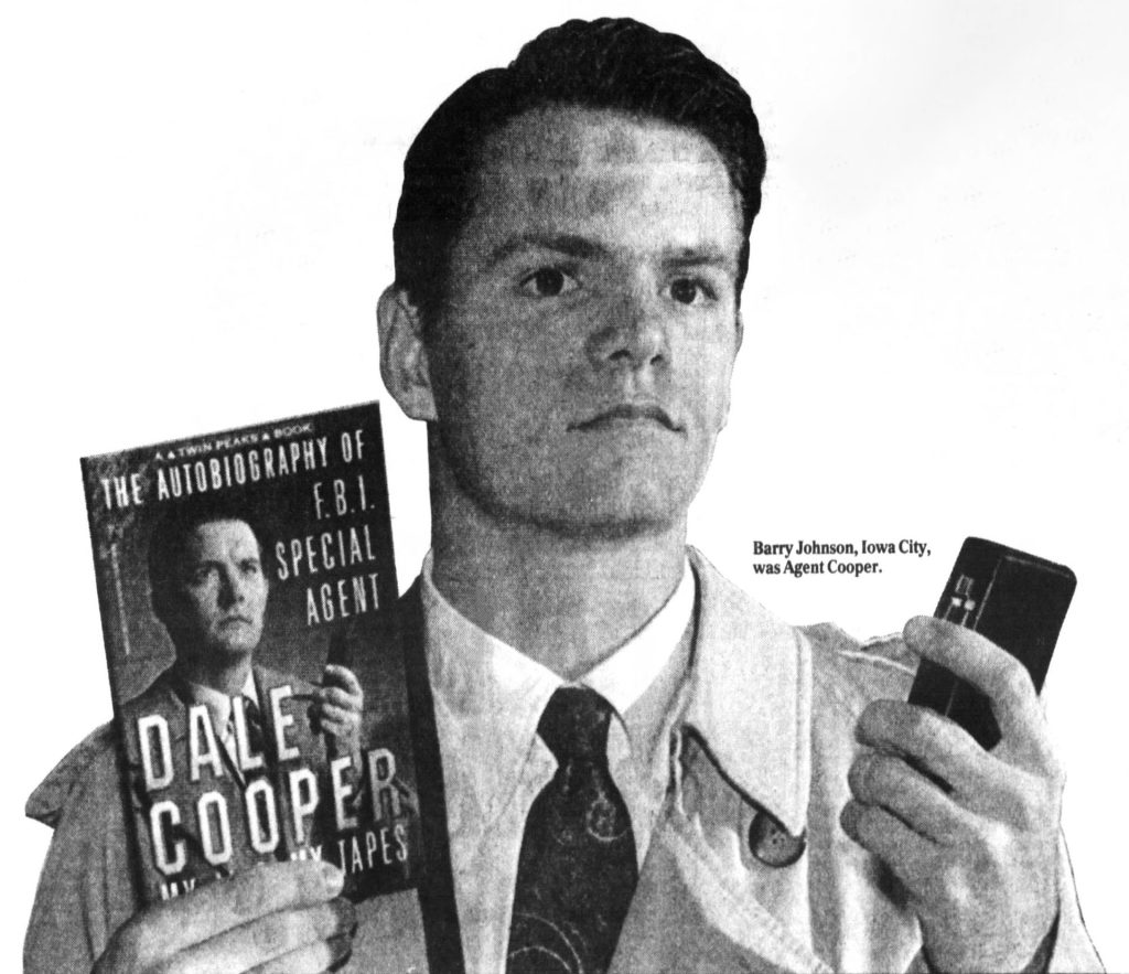 Des Moines Register, Barry Johnson dressed as Special Agent Dale Cooper