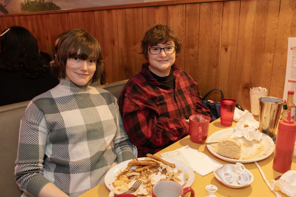 People at Twede's Cafe