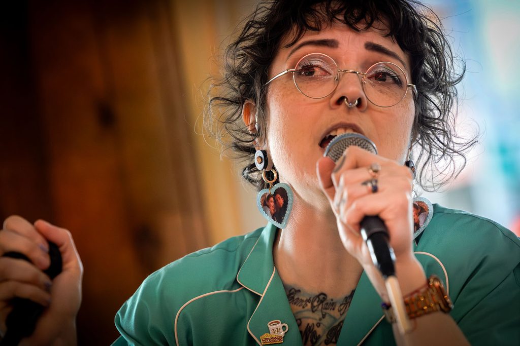 Lady K from Wisteria Lodge singing at Twede's Cafe in North Bend, Washington