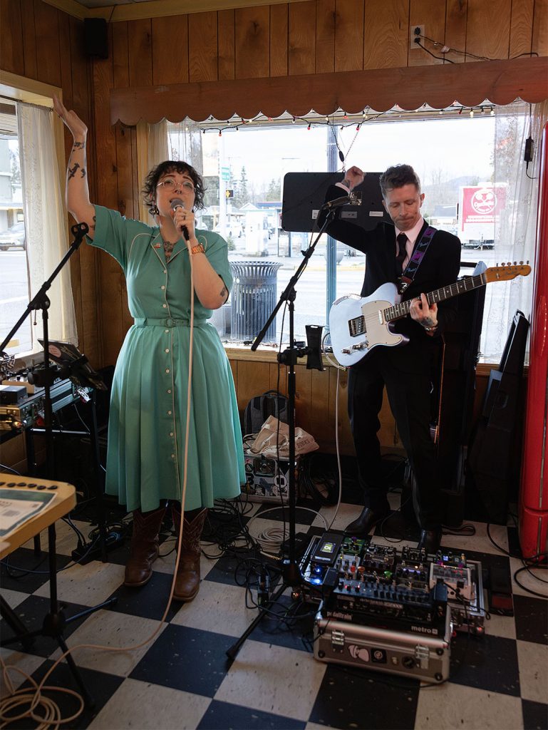 Wisteria Lodge playing at Twede's Cafe in North Bend, Washington
