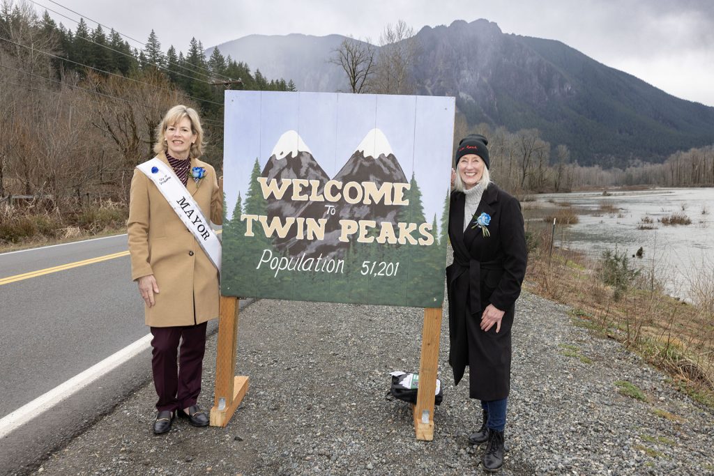 Mayor Katherine Ross and Mayor Mary Miller