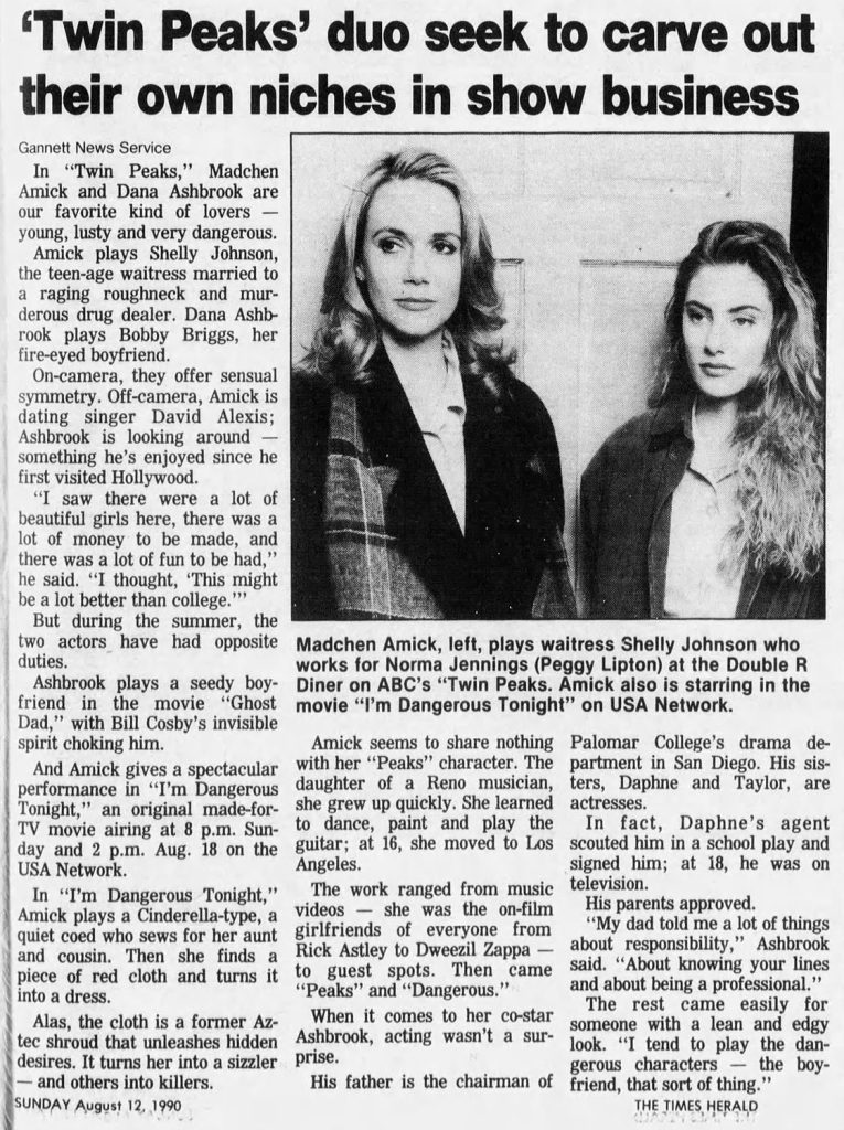 Article about Peggy Lipton as Norma Jennings and Mädchen Amick as Shelly Johnson