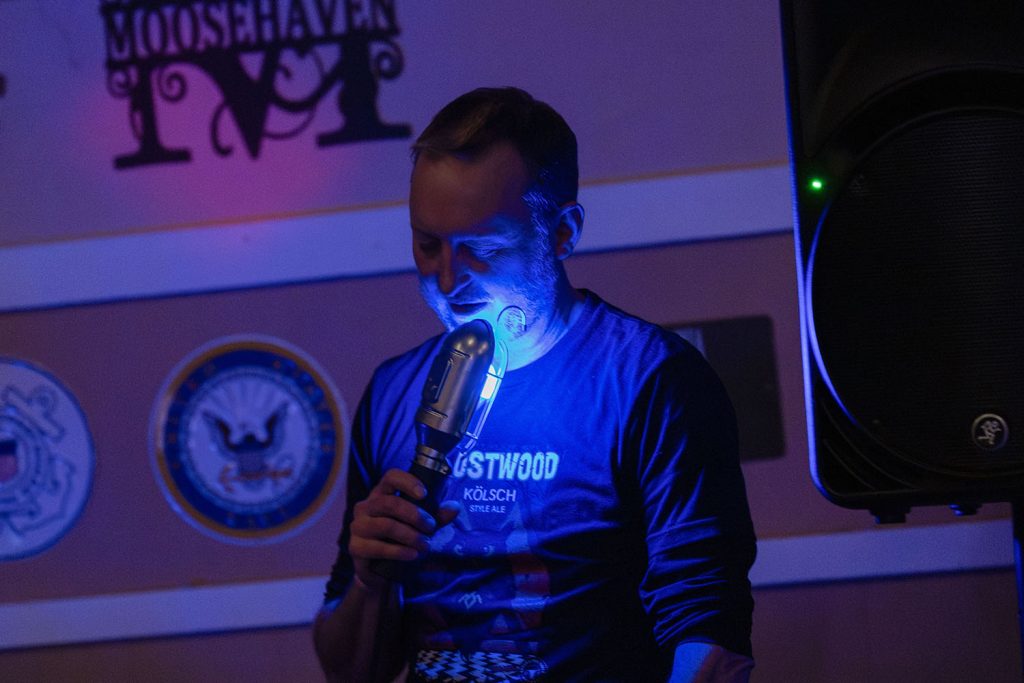 Steve Hiday performing "In Dreams"