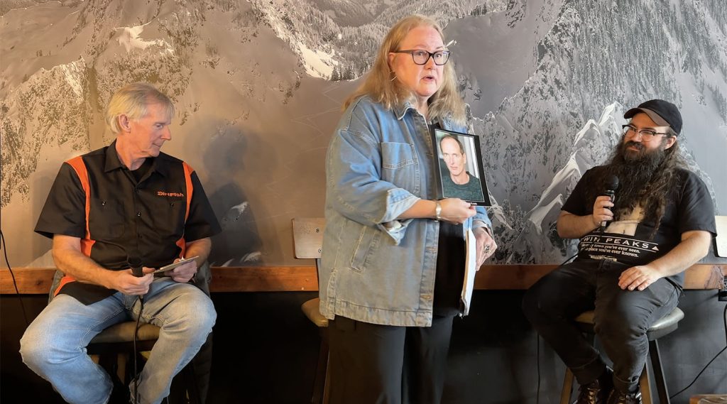 Heidi Walker showing a headshot