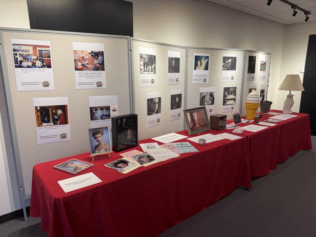 Tables with Twin Peaks display