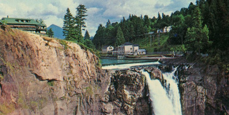 Snoqualmie Falls and Snoqualmie Falls Lodge