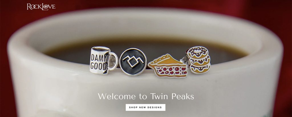 Coffee mug and earrings