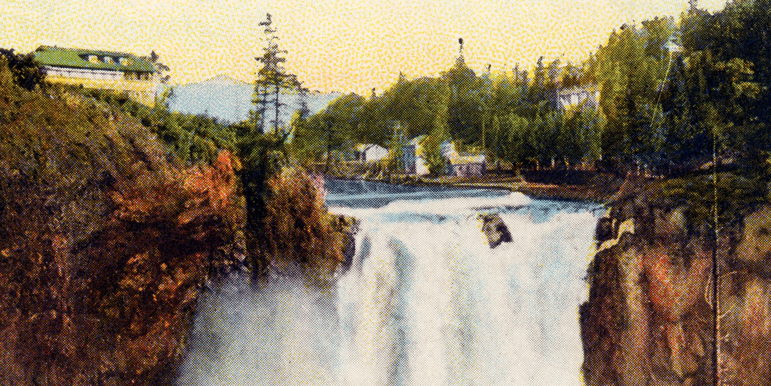 Top of Snoqualmie Falls and Snoqualmie Falls Lodge