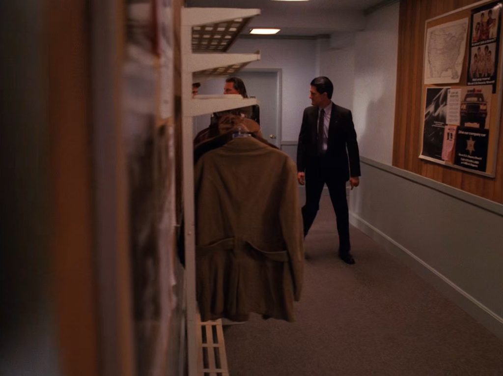 Agent Cooper in the hall
