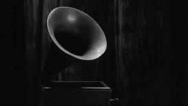 Black and white image of a phonograph