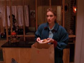 Episode 1.001 - Shelly with Pie at home